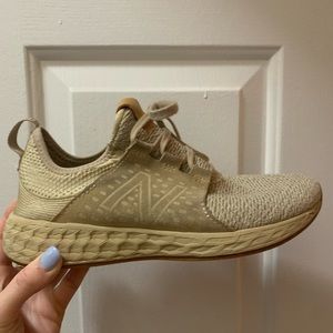 New Balance Tennis Shoes